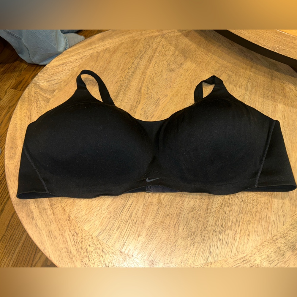 Nike wireless sports bra 1x